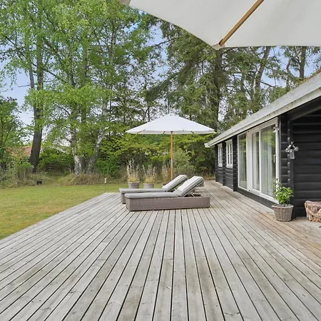 Danish Summerhouse With Danish Atmosphere 펜션 Bøtø By